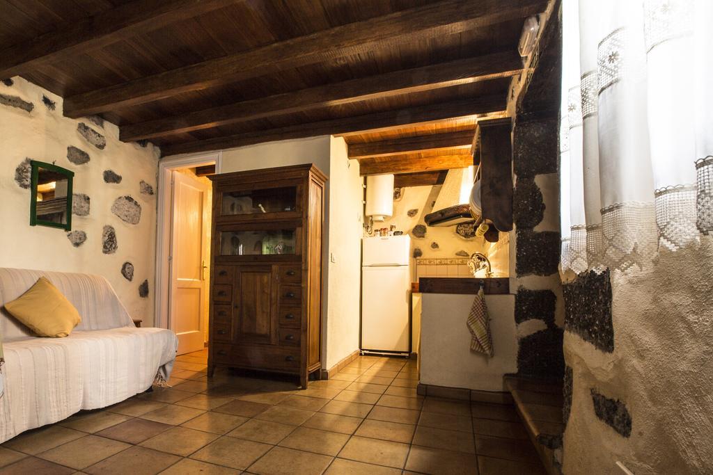 Casa Rural De Piedra Фронтера Екстериор снимка